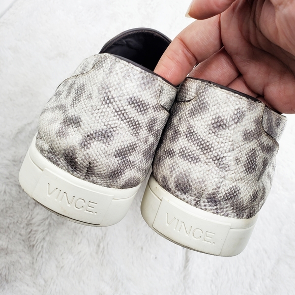 Vince Paeyre Embossed Pointed Cap Toe Slip-On Sneakers - Picture 3 of 11